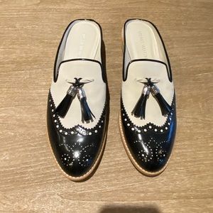Stuart Weisman NWT ladies slide on flats